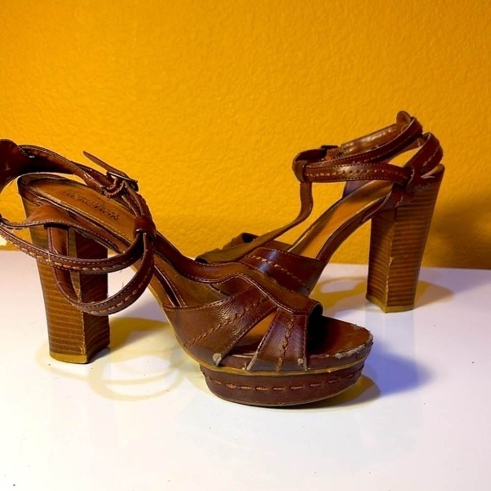 Kenneth COLE REACTION Leather & Wood Platform Block Heel Sandals Brown Size 9
